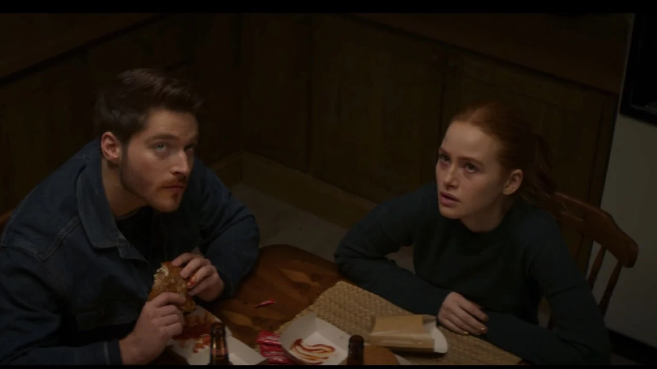 The Strangers- Chapter 1 Madelaine Petsch Hollywood Movie